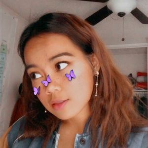 Meet your Posher, Ria